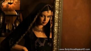 Beautiful And Sensual indian Lovely Girl Video