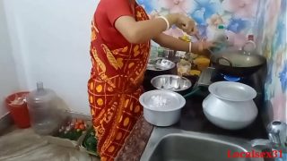 Desi Indian Red Saree Wife Sex With Ranna Ghor Video