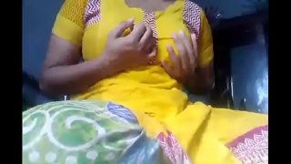 Horny indian bhabhi showing and pressing her sexy boobs Video