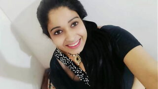 Hot desi woman blowing and takes a stranger boy big cock Video