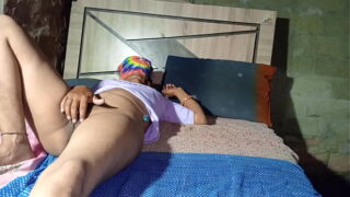 Indian Delhi Babe Sucks Big Cock And Cowgirl Style Fuck Pussy Video