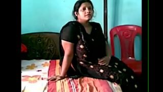 VID-20170724-PV0001-Delhi Okhla (ID) Hindi 38 yrs old married hot and sexy housewife aunty (Black chudidhar) fucked by her 47 yrs old married husband sex porn video Video