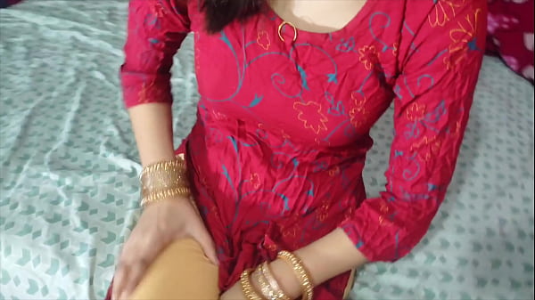 Stepson and Stepmom Have Intimate Encounter at Home Video
